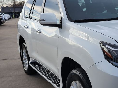 Used 2022 Lexus GX 460 Premium image 8