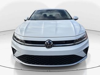 Used 2025 Volkswagen Jetta S video 2