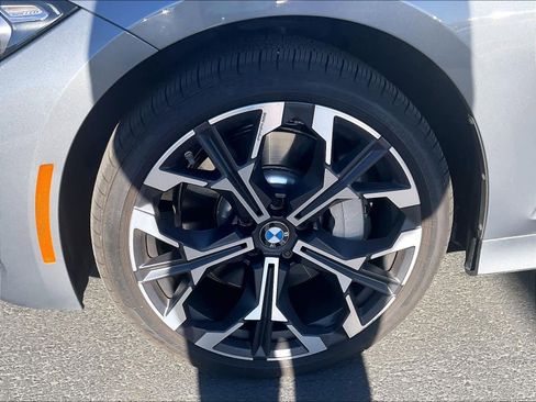Certified 2025 BMW 330i Sedan w/ Convenience Package image 12