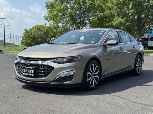 Used 2022 Chevrolet Malibu RS FWD image 5