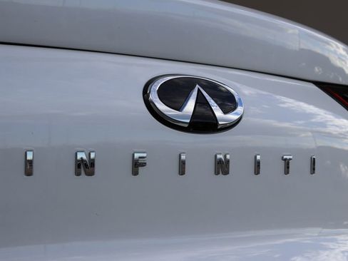 Certified 2025 INFINITI QX55 Essential image 30