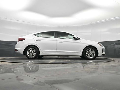 Used 2020 Hyundai Elantra SEL image 36