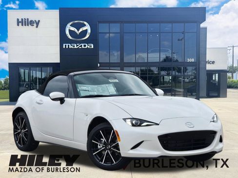 New 2026 MAZDA MX-5 Miata Grand Touring RWD image 1