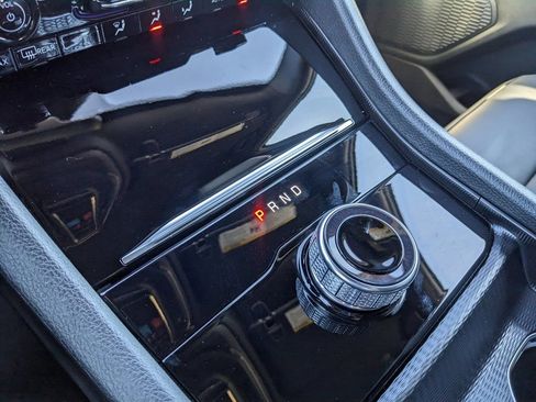 New 2025 Jeep Grand Cherokee Limited w/ Black Appearance Package image 32