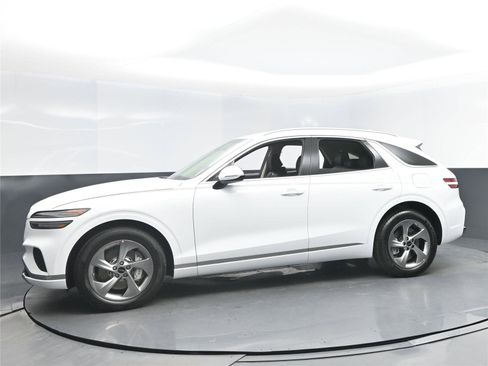 New 2026 Genesis GV70 2.5T image 3