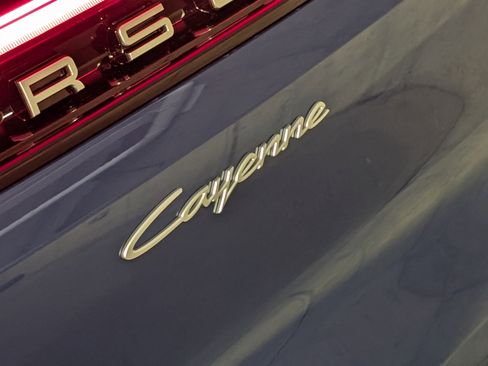 New 2026 Porsche Cayenne Coupe image 17