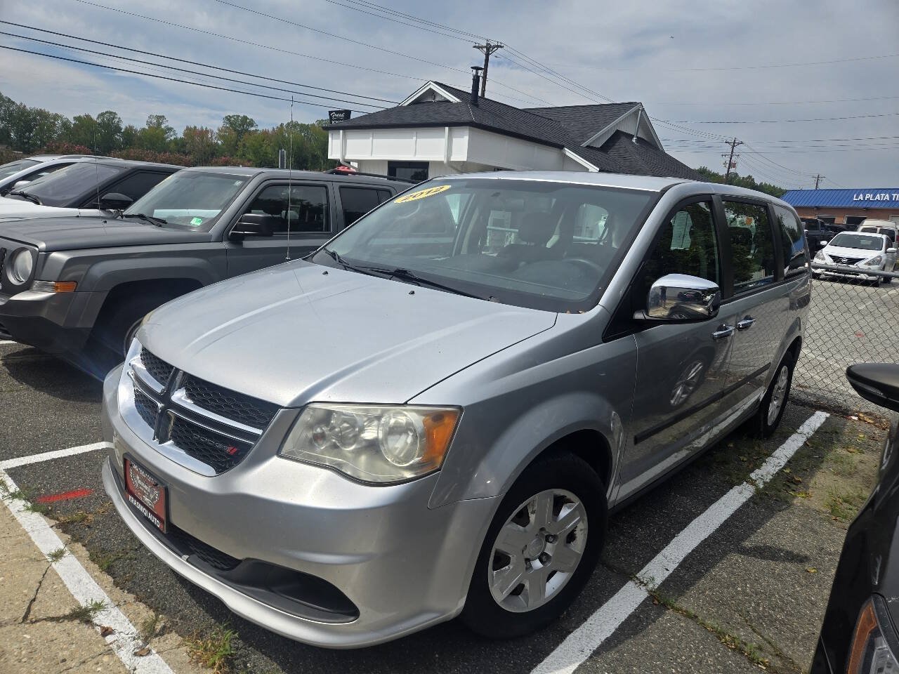 Used 2012 Dodge Grand Caravan American Value Package FWD image 1