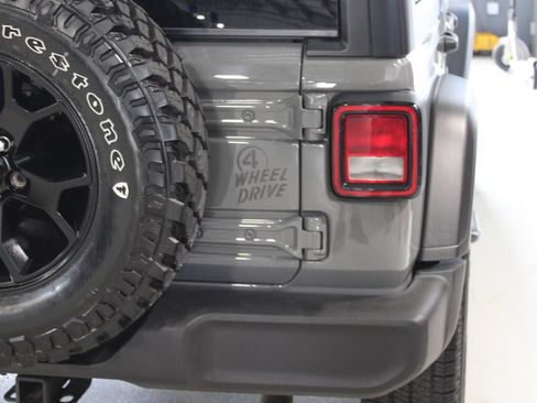 Used 2022 Jeep Wrangler Unlimited Sport AWD/4WD image 46