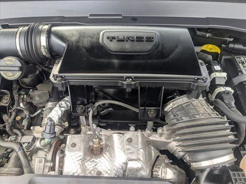 Used 2024 Jeep Compass Limited image 22