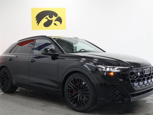 New 2026 Audi SQ8 Prestige image 6