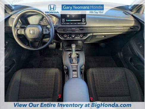 Certified 2025 Honda HR-V Sport image 16