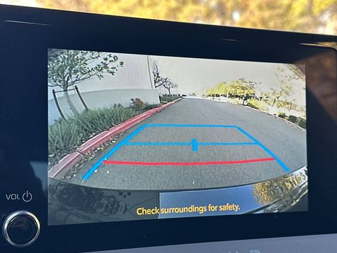 New 2026 Toyota Prius SE image 21