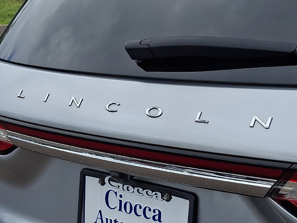 Used 2023 Lincoln Corsair AWD w/ Equipment Group 101A image 31