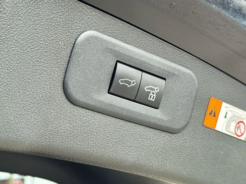 Used 2025 Lexus NX 250 FWD w/ Accessory Package (Z1) image 36