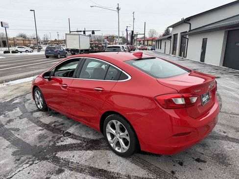 Used 2016 Chevrolet Cruze Premier image 3