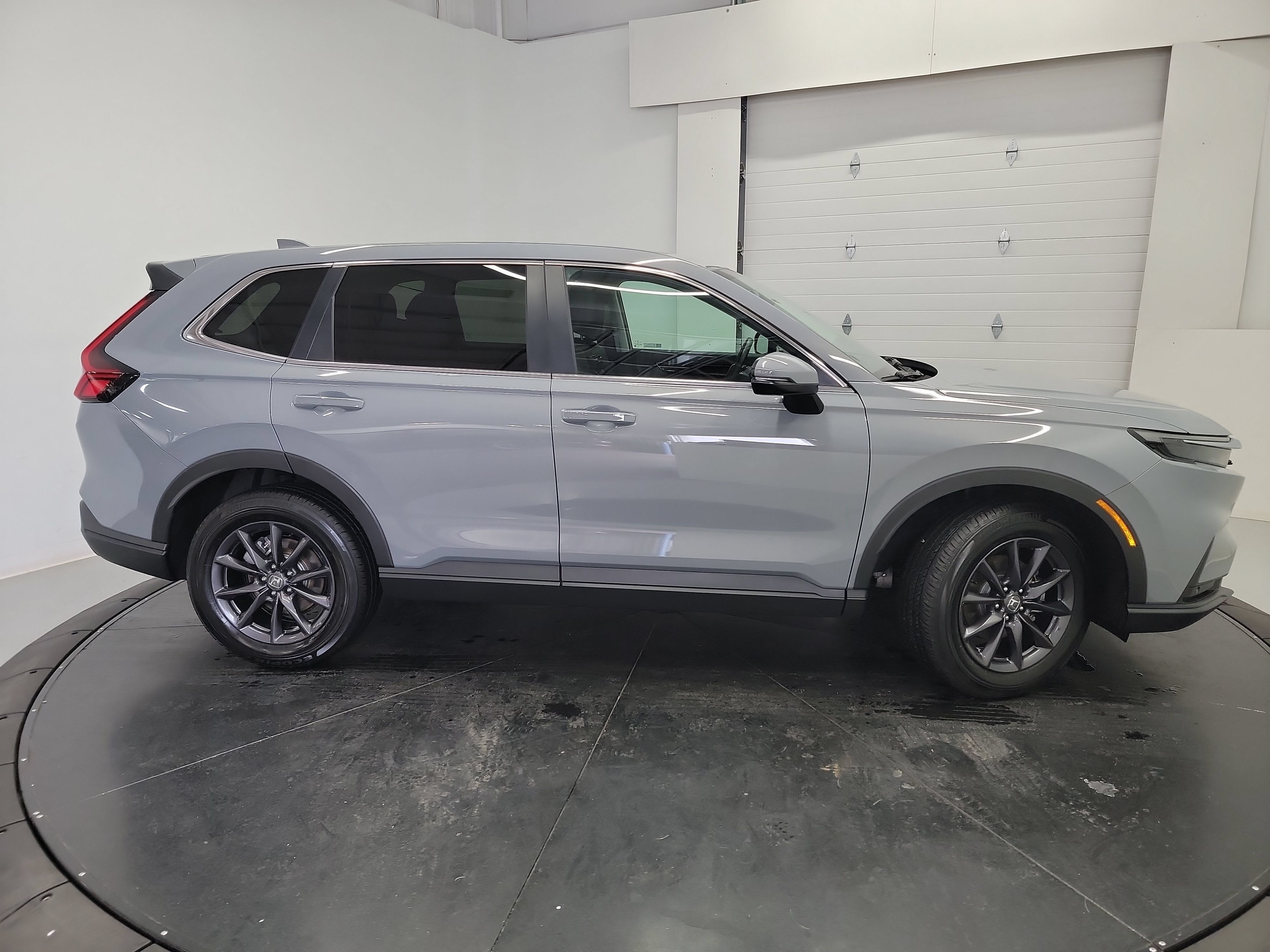 Used 2026 Honda CR-V EX-L image 11