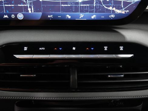 New 2026 Buick Enclave Sport Touring w/ LPO, Floor Liner Package image 38