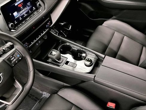 New 2026 Nissan Rogue Dark Armor AWD/4WD image 9