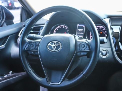 Used 2023 Toyota Camry SE w/ Convenience Package FWD image 14