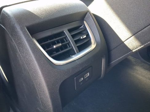 Used 2024 Chevrolet Blazer LT FWD image 21
