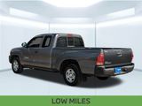Used 2015 Toyota Tacoma 2WD Access Cab image 4