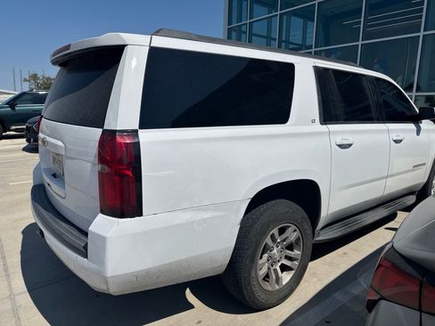 Used 2020 Chevrolet Suburban LT RWD image 6