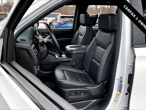 Used 2024 Chevrolet Suburban Z71 w/ Luxury Package image 20