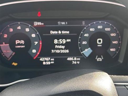 Used 2025 Audi Q3 2.0T Premium AWD/4WD image 24