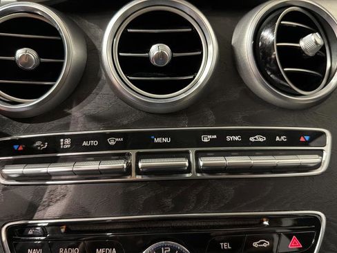 Used 2017 Mercedes-Benz C 300 Sedan image 28