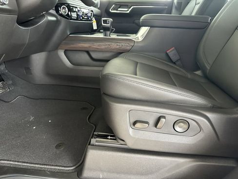 New 2026 GMC Sierra 1500 SLT w/ SLT Premium Plus Package image 14