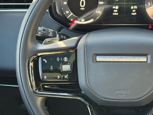Used 2025 Land Rover Range Rover Sport Dynamic SE image 20