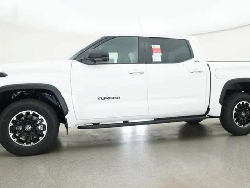 Used 2026 Toyota Tundra SR5 AWD/4WD image 18