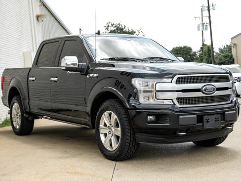 Used 2018 Ford F150 Platinum w/ Equipment Group 701A Luxury AWD/4WD image 5