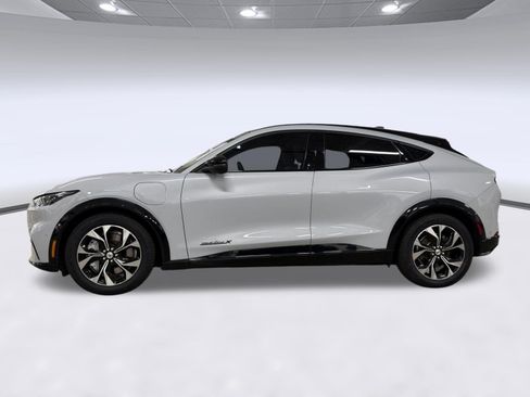 Used 2022 Ford Mustang Mach-E Premium RWD image 2