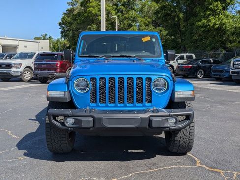 Used 2021 Jeep Gladiator Sport image 3