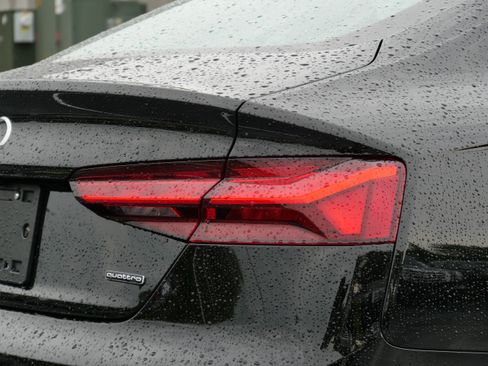 Used 2025 Audi A5 2.0T Premium Plus AWD/4WD image 16