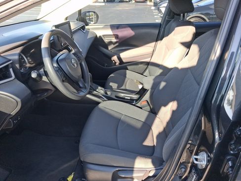 Used 2022 Toyota Corolla LE image 17