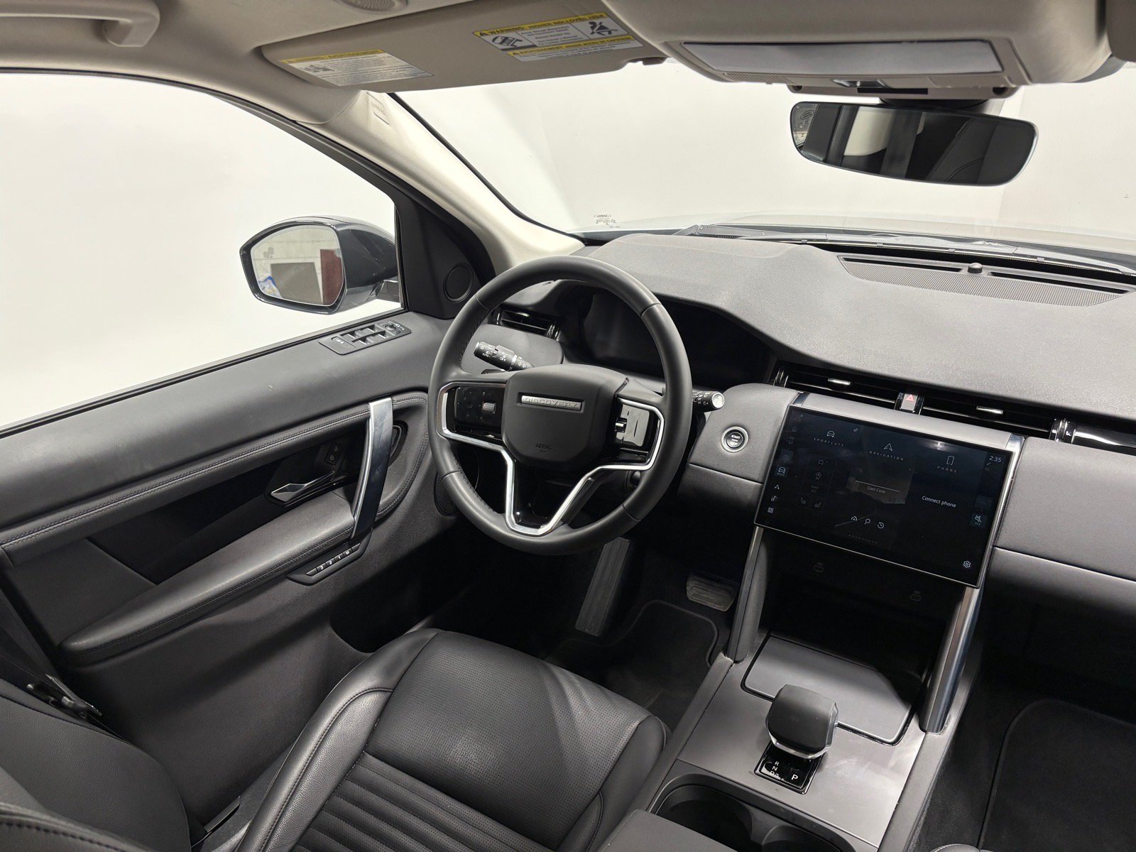 New 2024 Land Rover Discovery Sport S AWD/4WD image 32