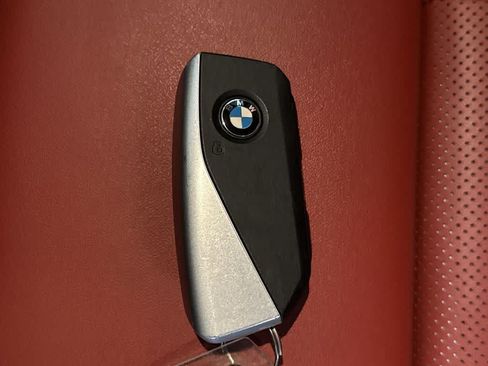 Used 2025 BMW X1 xDrive28i AWD/4WD image 27