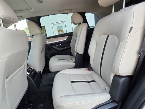 New 2025 MAZDA CX-90 3.3 Turbo w/ Preferred Package image 9