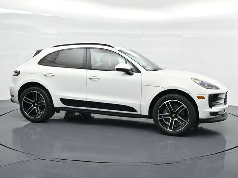 Certified 2021 Porsche Macan S AWD/4WD image 8