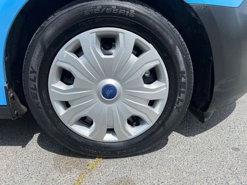 Used 2022 Ford Transit Connect XL image 19