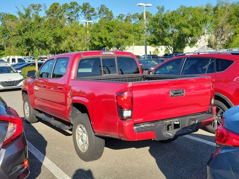Used 2023 Toyota Tacoma SR w/ SR Convenience Package RWD image 17