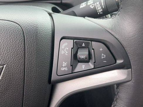 Used 2022 Chevrolet Trax LT w/ Sport Edition AWD/4WD image 19