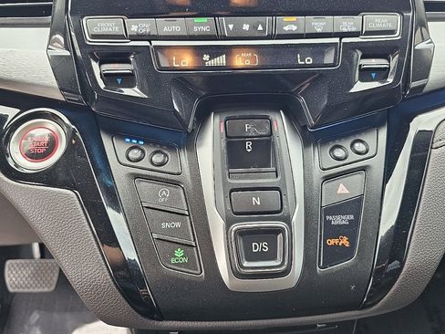 Used 2018 Honda Odyssey Elite image 34