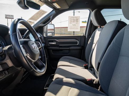 Used 2024 RAM 2500 Big Horn image 12