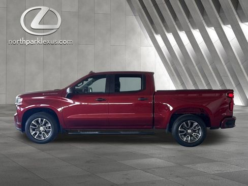 Used 2021 Chevrolet Silverado 1500 Custom image 1