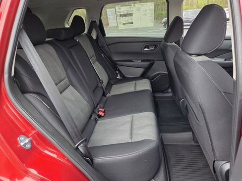 New 2026 Nissan Rogue SV AWD/4WD image 9
