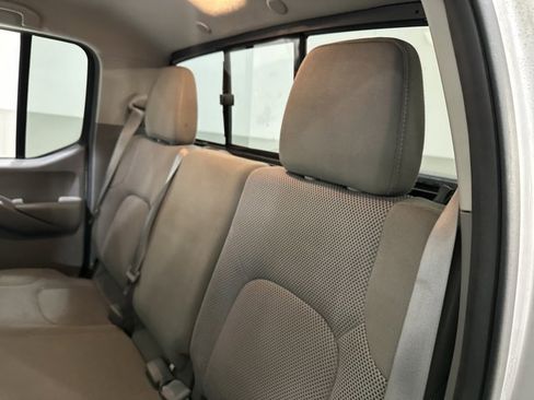 Used 2019 Nissan Frontier SV w/ Value Truck Package image 7