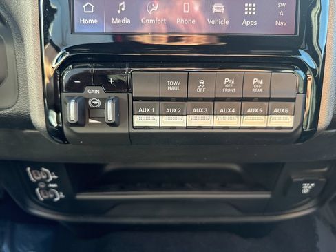 New 2026 RAM 2500 Tradesman AWD/4WD image 30